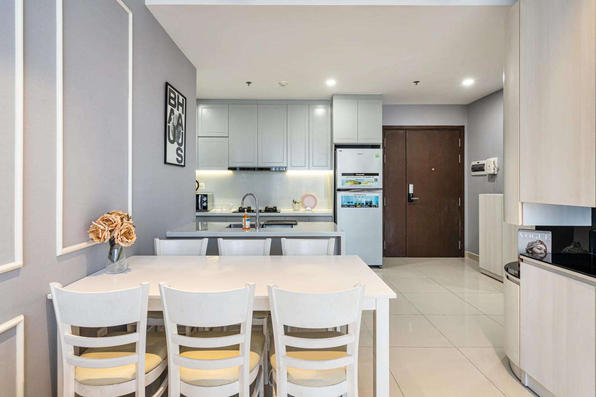 Rivergate - Saigon Royals - Tresor Modern Service - Haohomes Ho Chi Minh City