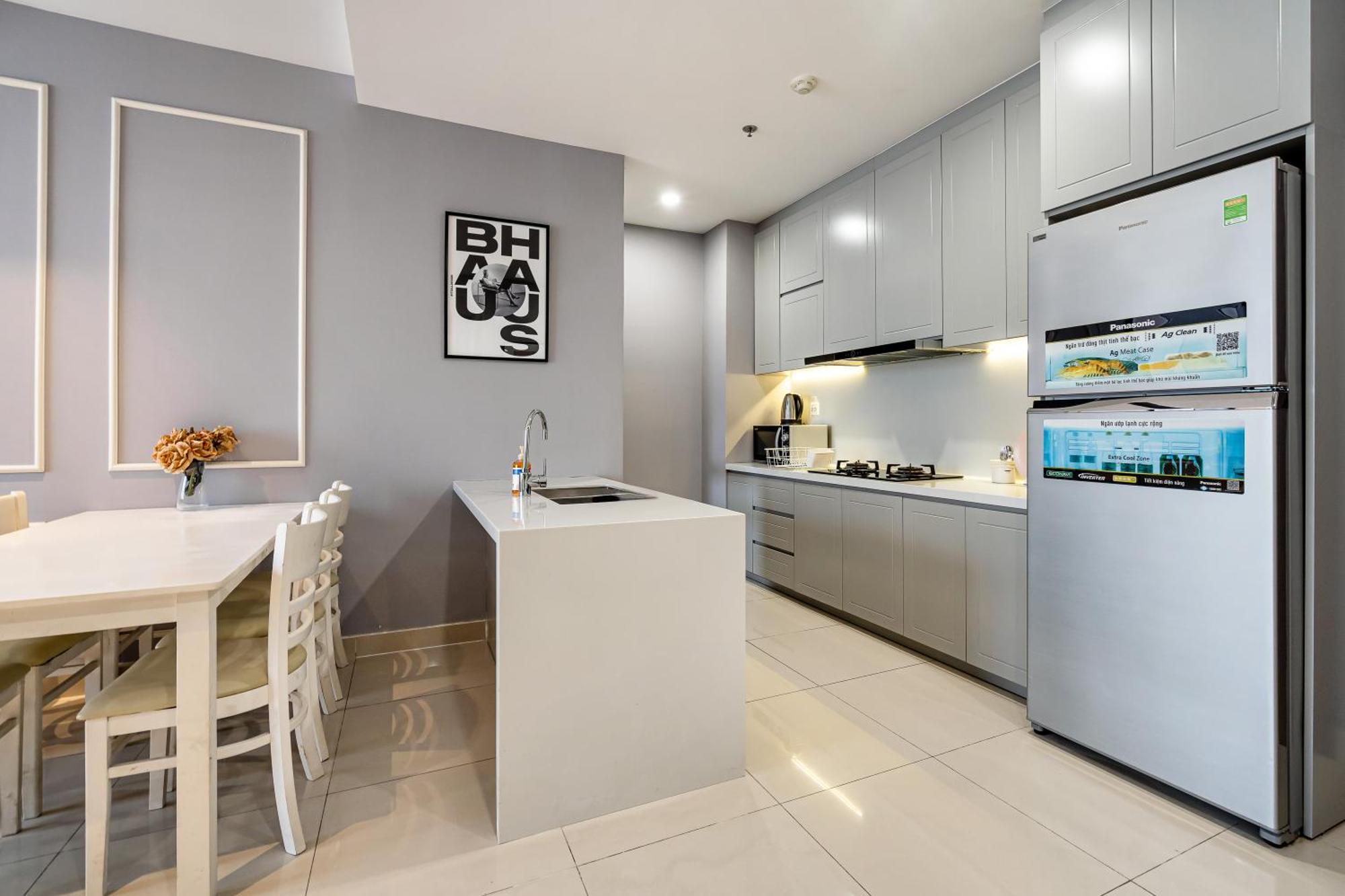 Apartment Rivergate - Saigon Royals - Tresor Modern Service - Haohomes Ho Chi Minh City