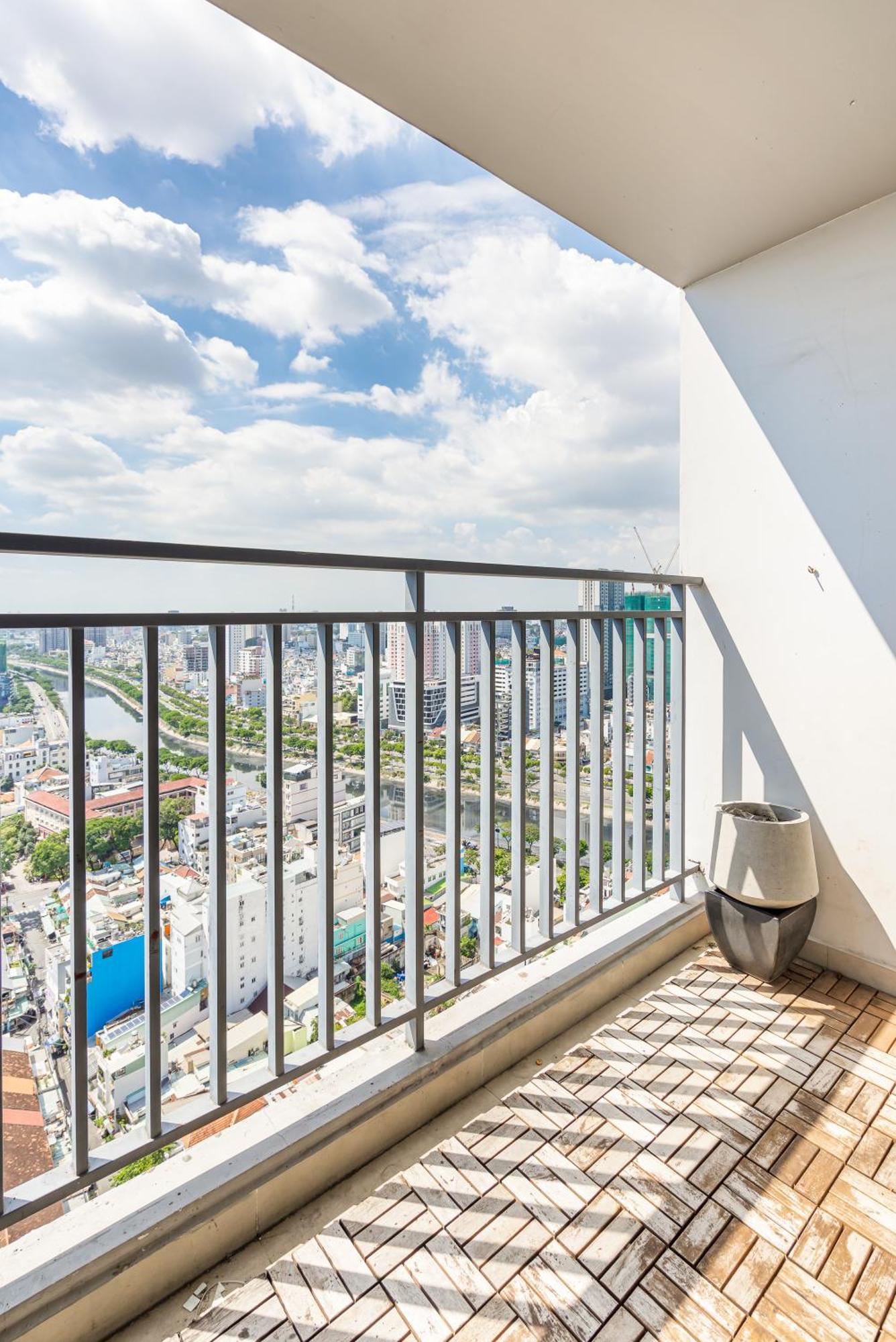 Rivergate - Saigon Royals - Tresor Modern Service - Haohomes *